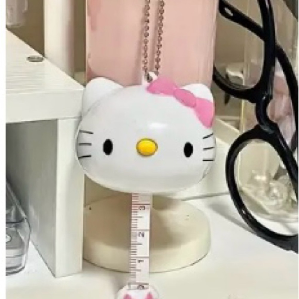 Hello Kitty White and Pink Tape Measure